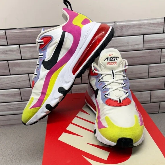 Nike Air Max 270 React Women’s size 9.5 CZ9351-100 - Picture 4 of 11